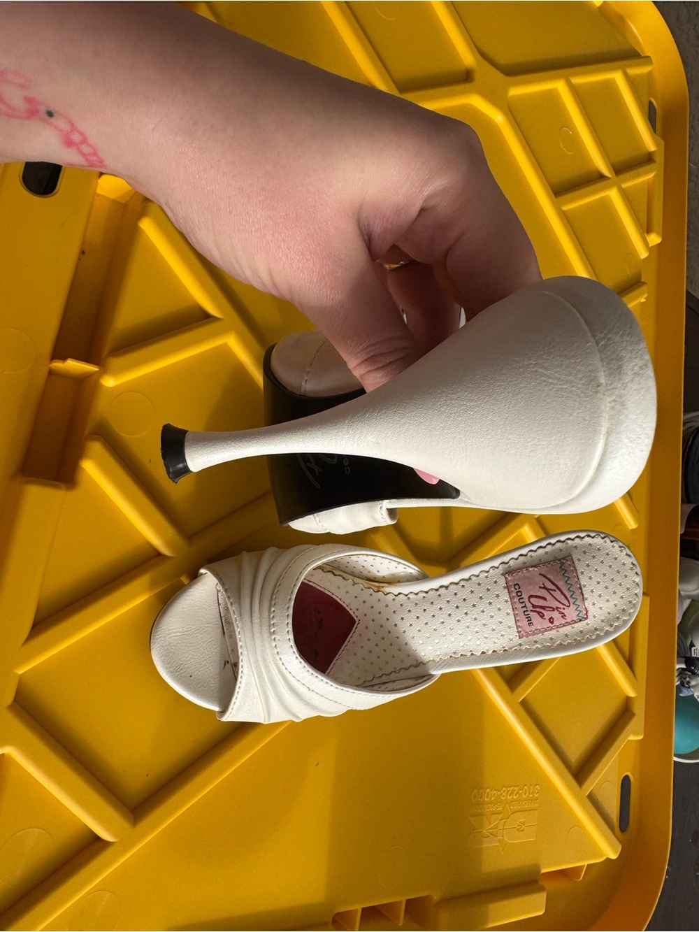 Vintage Inspired Ivory Peep-Toe Heels - Picture 3 of 6